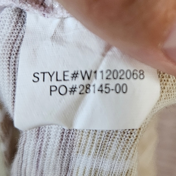 PRANA Women's Free Float Top L - Picture 9 of 10